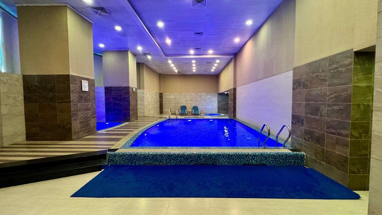Centaurus Apartment City View Three Beds อิสลามาบัด ภายนอก รูปภาพ
