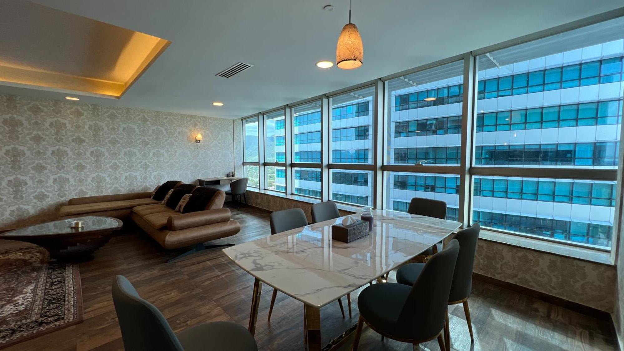 Centaurus Apartment City View Three Beds อิสลามาบัด ภายนอก รูปภาพ